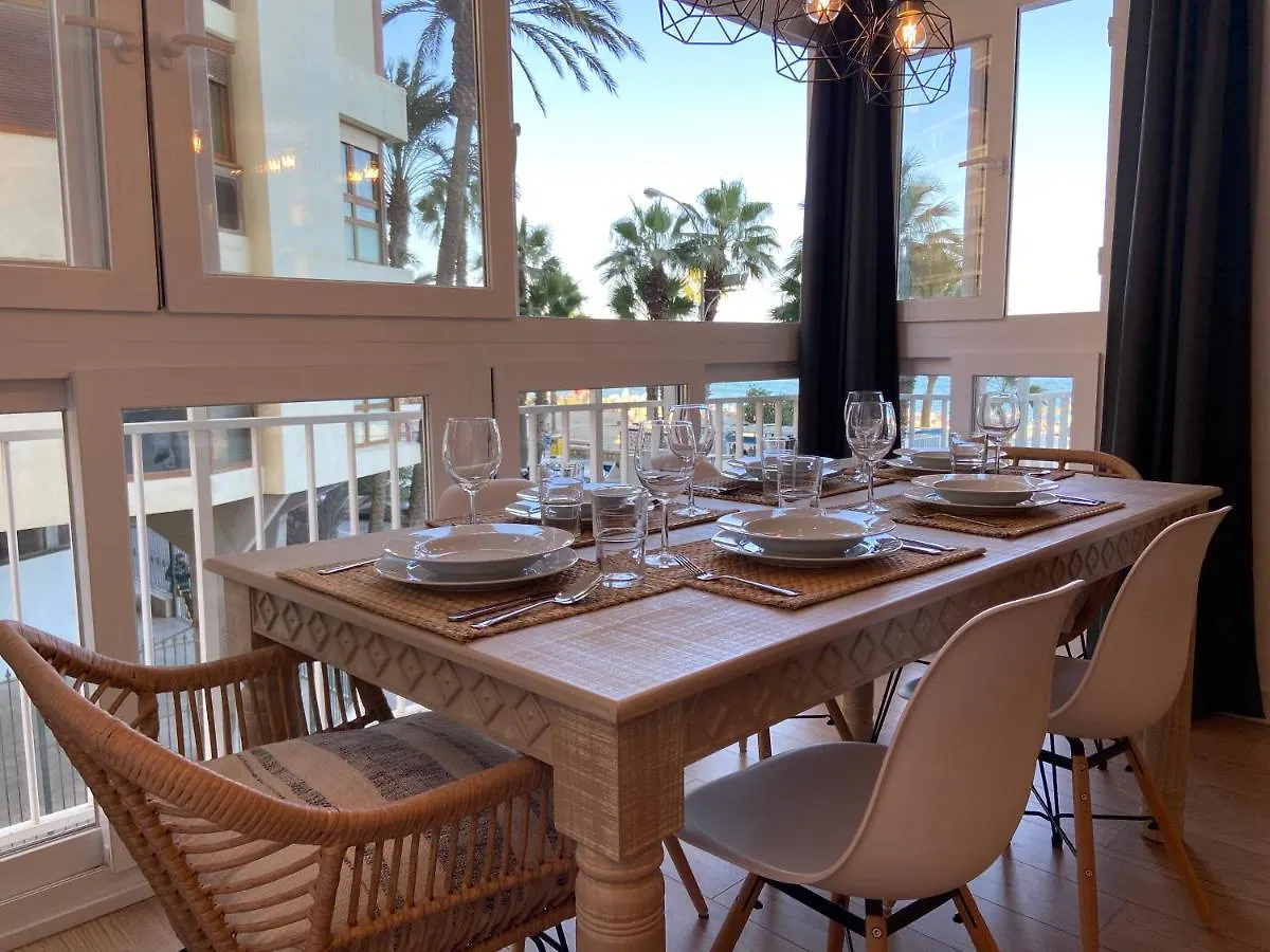 Malagueta Beach Front Mediterranean Apartment Malaga