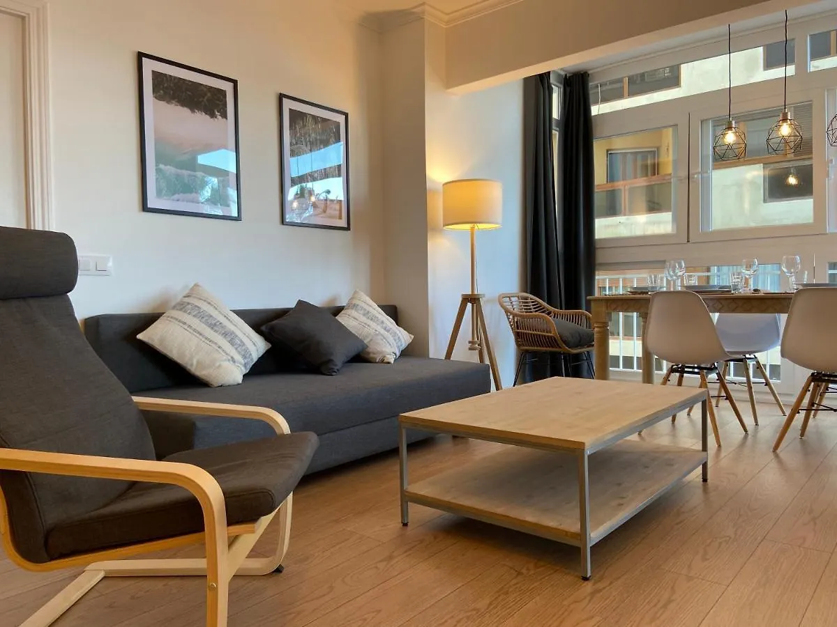 Malagueta Beach Front Mediterranean Apartment Malaga Spain