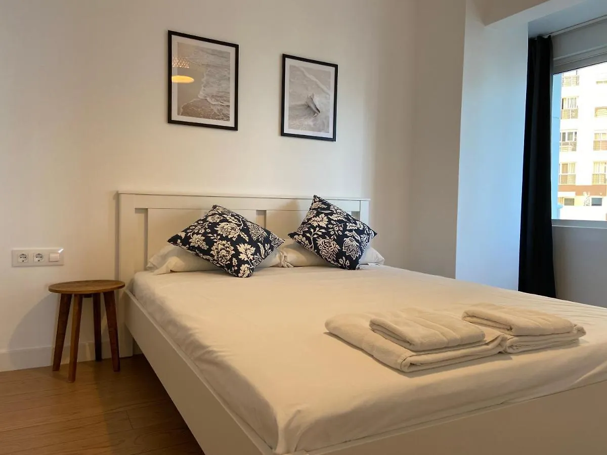 Malagueta Beach Front Mediterranean Apartment Malaga